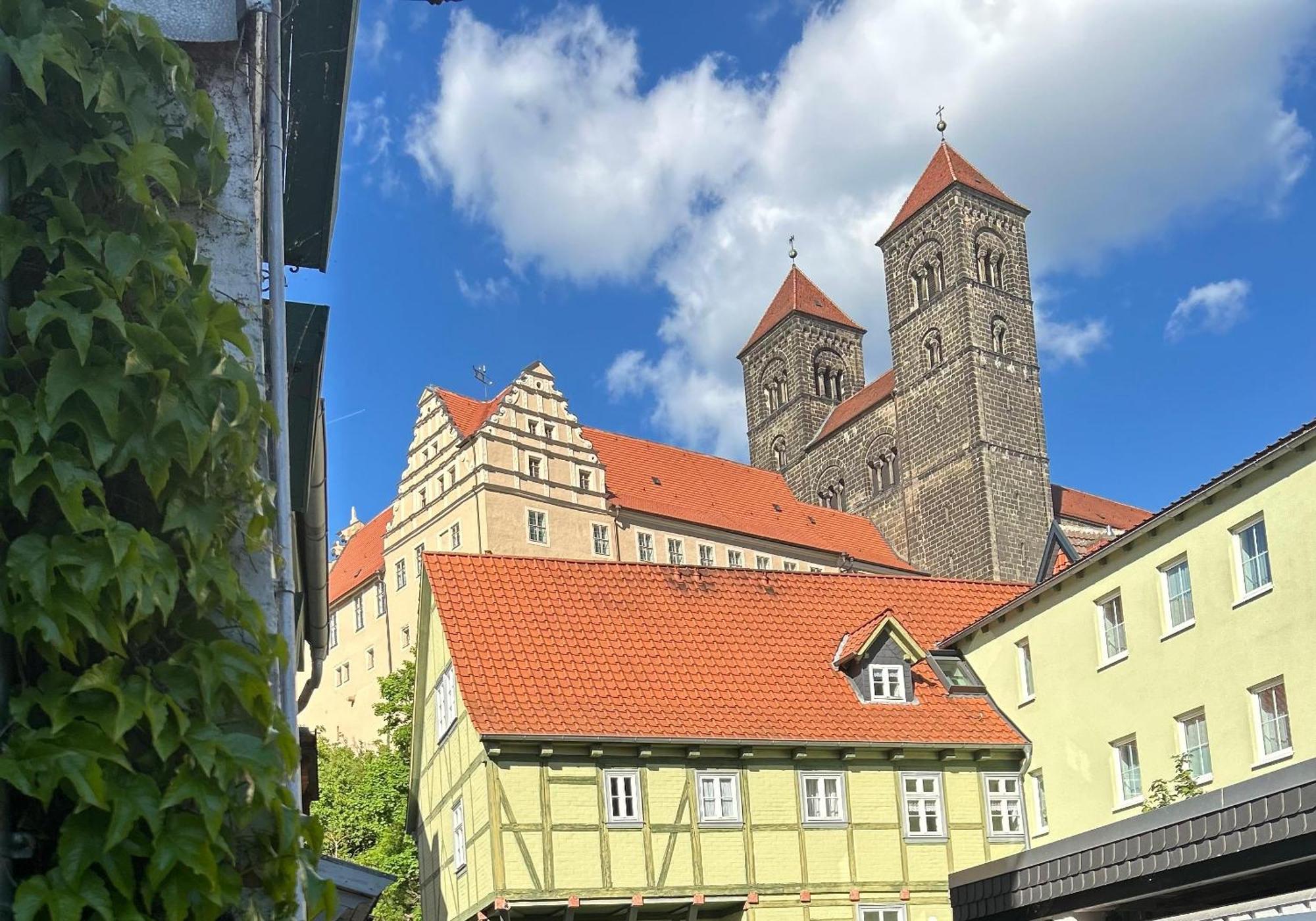 Hotel Domschatz Quedlinburg Exterior photo